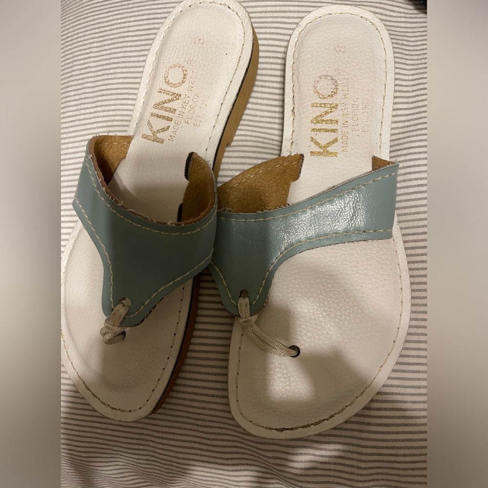 Size 8 ladies sandals